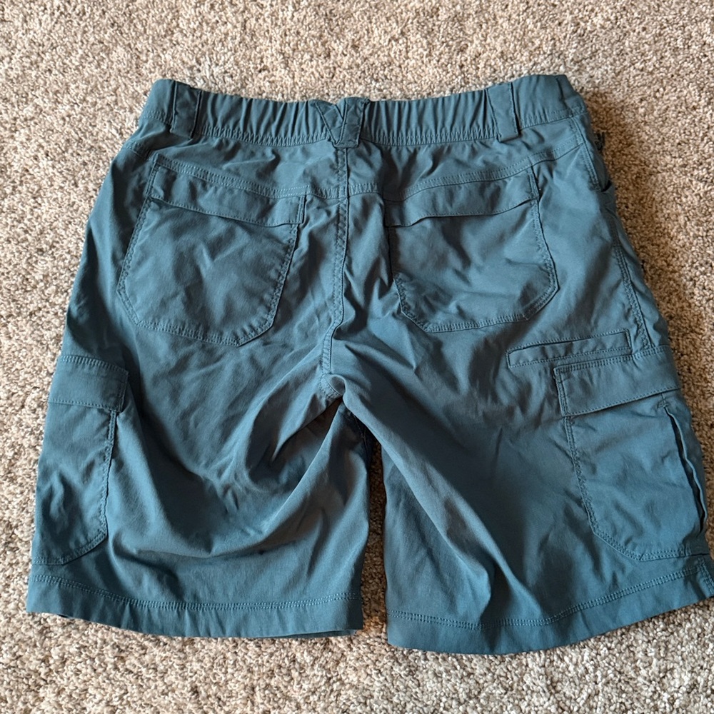 Duluth Trading Co Bermuda Short - Picture 4 of 5